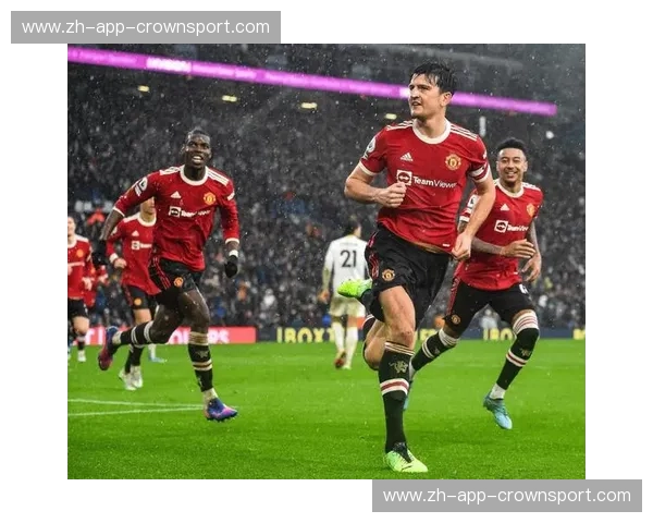 红魔梦魇还是铁锤碎梦？曼联vs西汉姆联：跨越世纪的恩怨演义与博弈艺术